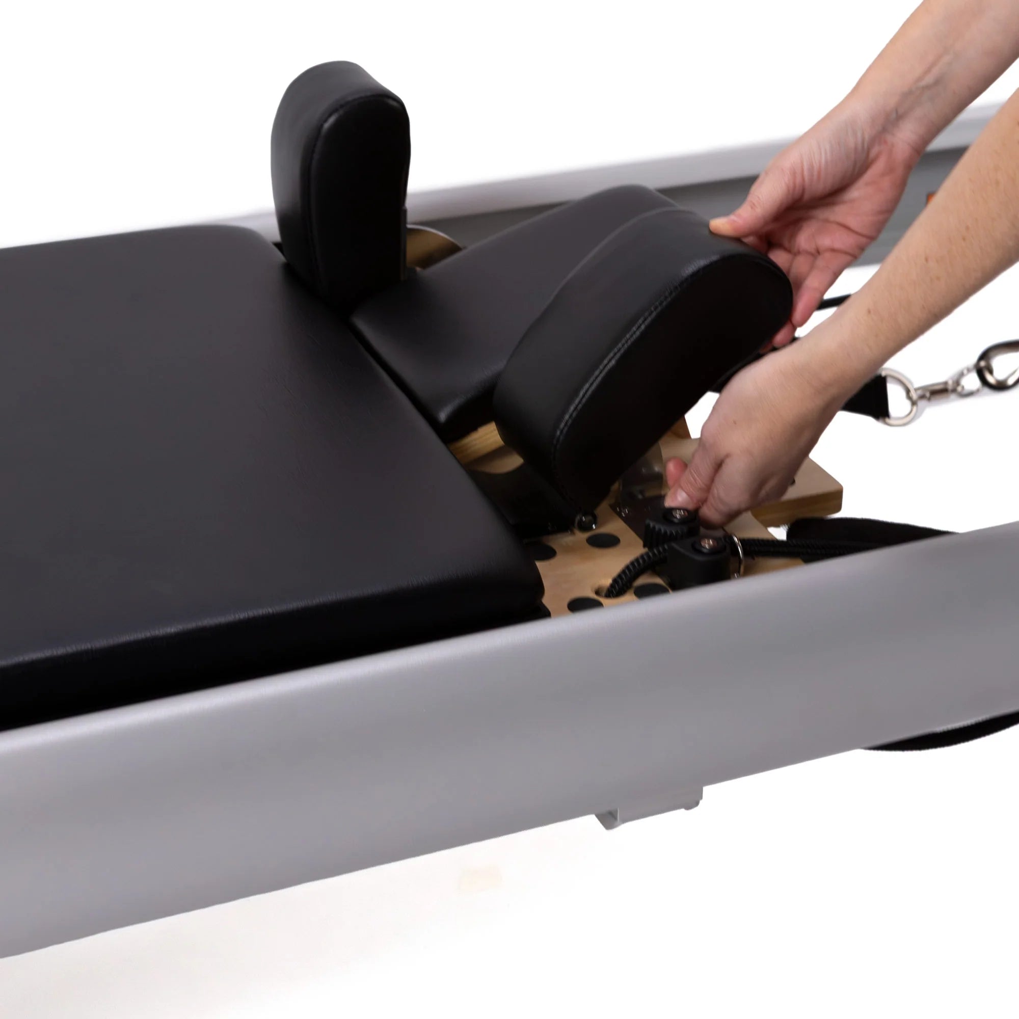 MVe® Reformer - Peak Pilates®